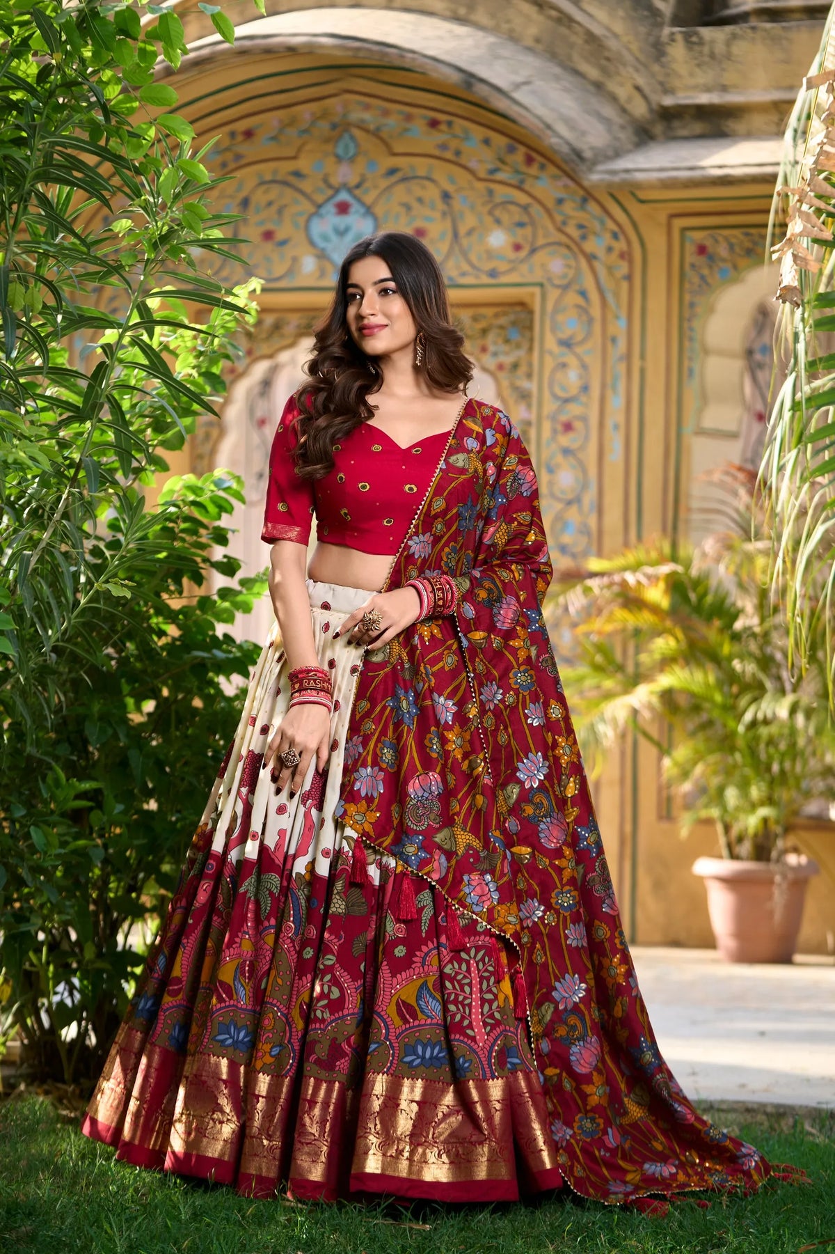 beige kalamkari set