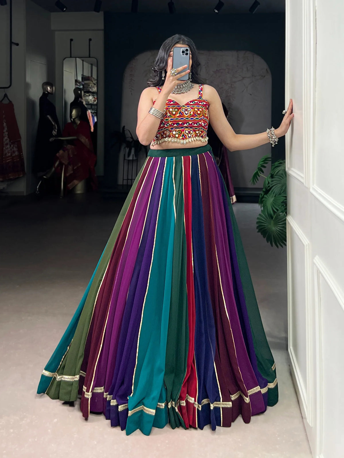 gamthi blouse lehenga