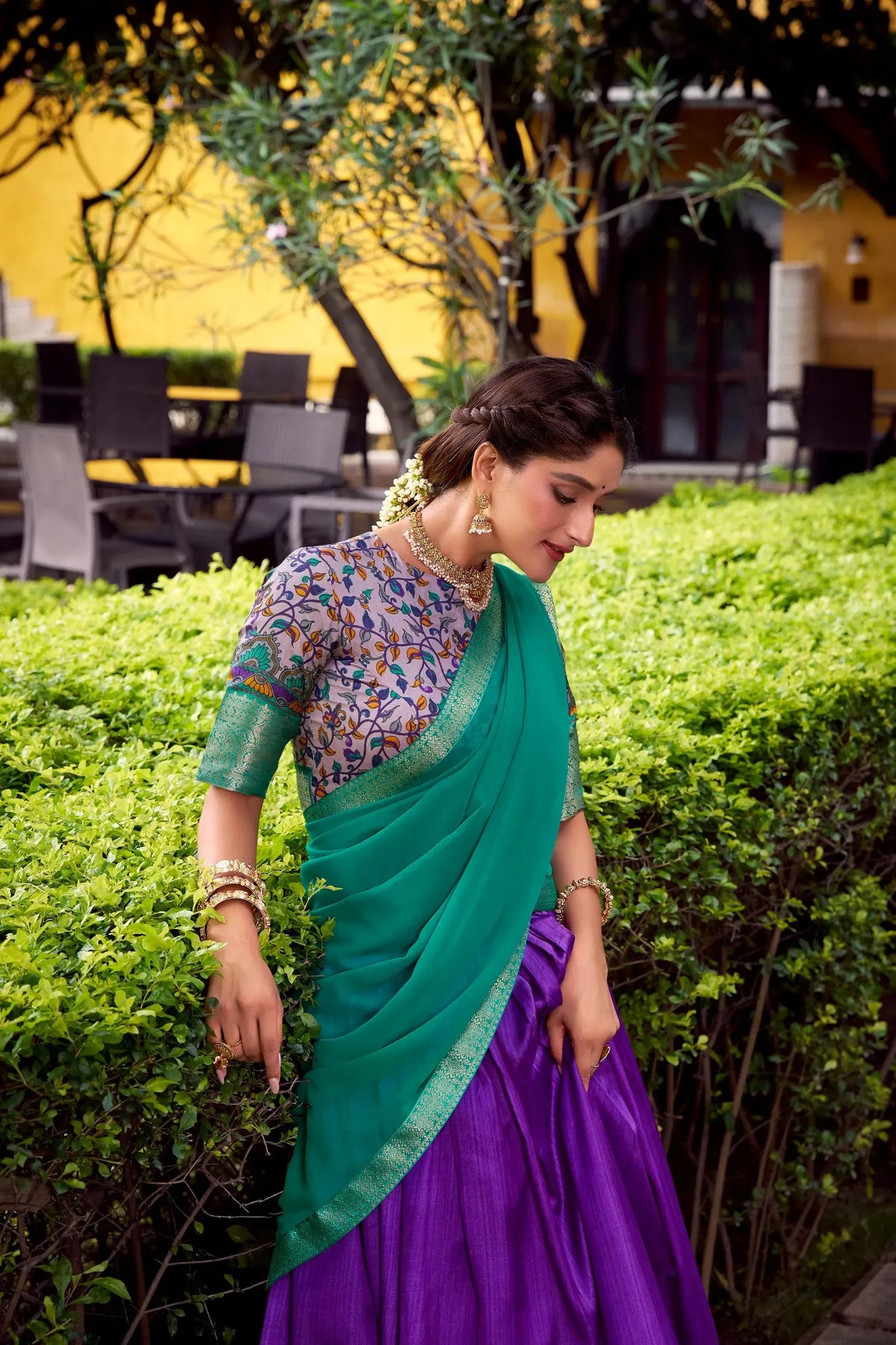 women teal choli